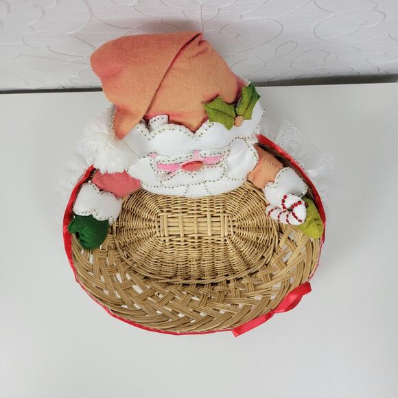 Vintage Christmas Santa Hamper Basket Decorative Wicker Organizing Food Basket - Picture 13 of 14